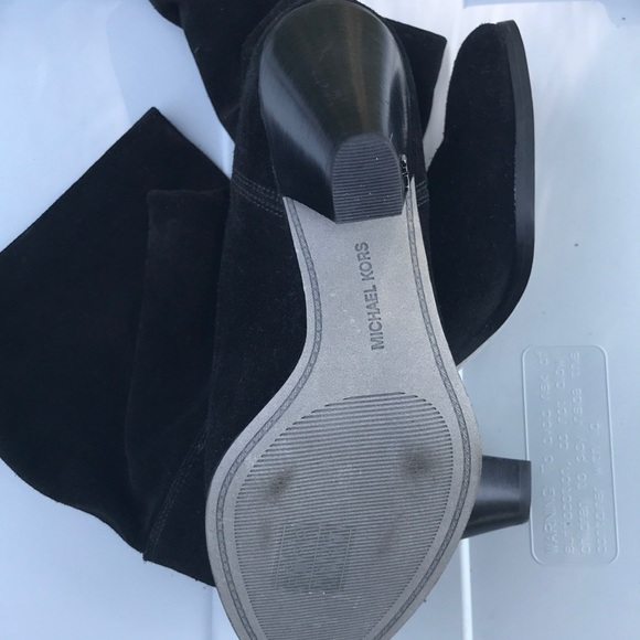 Michael Kors Boots - Picture 6 of 6